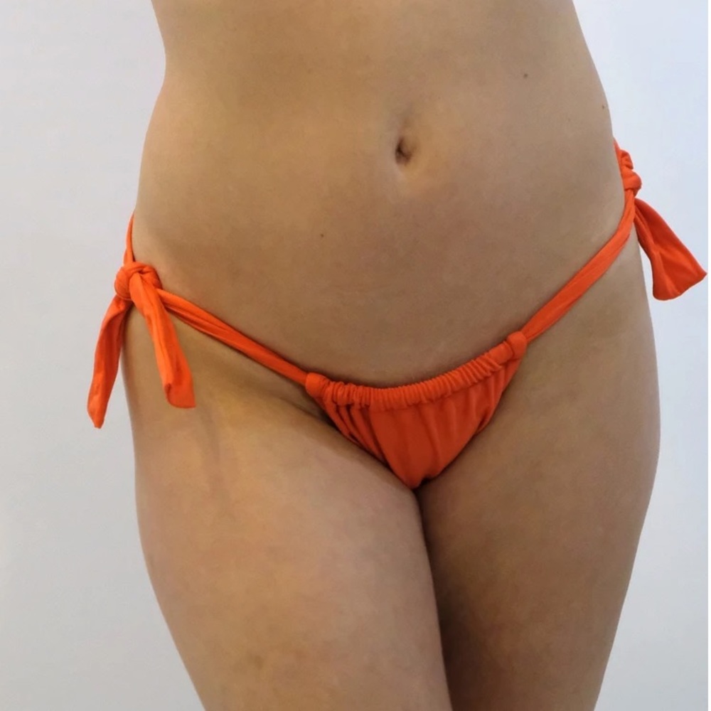 Sidway The Vivian Tie Side Bikini Bottoms Poppy SZ M NWT